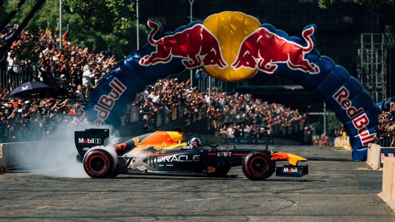 Curitiba recebe o evento Red Bull Showrun pela primeira vez